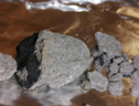 Frammenti del meteorite caduto a Matera (fonte: PRISMA/INAF) (ANSA)