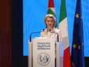 La presidente della Commissione Ue, Ursula Von der Leyen, partecipa all'inaugurazione dell'anno accademico dell'università di Palermo (ANSA)