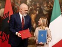 Bruxelles monitora l'intesa Italia-Albania sul rispetto dello stato di diritto (ANSA)