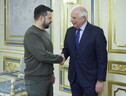 Borrell a Kiev, "l'unità è chiave per vincere la guerra" (ANSA)