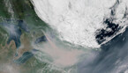 La nube di fumo dal Quebec verso gli Stati Uniti settentrionali (fonte: immagine di Lauren Dauphin su dati GOES 16, NOAA, the National Environmental Satellite, Data, and Information Service NESDIS) (ANSA)