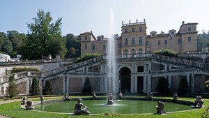 Torino restaura Fontana del Nettuno, cantiere aperto al pubblico (ANSA)