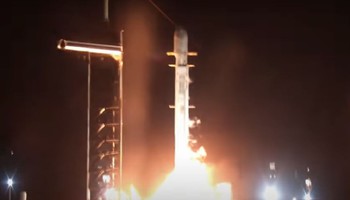 La costellazione per l'internet satellitare Starlink raggiunge quota 2.000 satelliti. Il 35esimo lancio. fonte: SpaceX (ANSA)