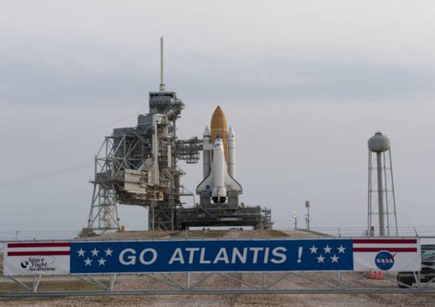 L'Atlantis in attesa del lancio (fonte: NASA) © Ansa
