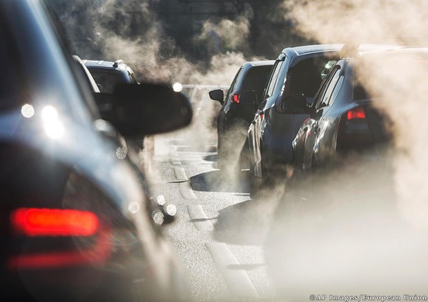 Multe Ue a Case automobili per CO2 fino a 14,5 miliardi euro © Libreria Immagini Parlamento Europeo