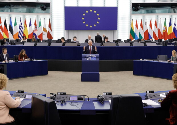 Pe chiede modifica trattati Ue per superare l'unanimità © EPA