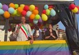 Pride, 3.000 in corteo a Pesaro con cartelli e bandiere arcobaleno (ANSA)
