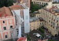 Napoli, le immagini aree del ponteggio staccato da una raffica di vento (ANSA)
