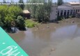 Ucraina, attacco alla diga di Nova Kakhovka: case sommerse (ANSA)