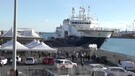 Migranti, tre naufraghi si buttano in mare dalla Geo Barents: tratti in salvo (ANSA)