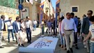 Flash mob all'Aquila, rotolo di 200 metri con il programma di mandato di Biondi(ANSA)