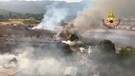 L'Aquila, incendio di sterpaglie e vegetazione: fiamme sotto controllo(ANSA)