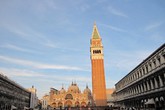 Da Venezia a Bruxelles una raccolta firme per l'aria pulita (ANSA)