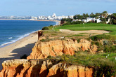 Campo di golf in Portogallo iStock. (ANSA)