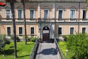 Venti arresti dei Cc per spaccio a Catania, anche bambini pusher
