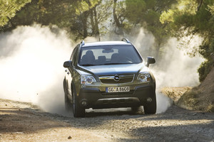 Opel Antara, 15 anni fa Opel entrava nel mondo dei SUV (ANSA)