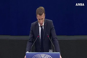Emmanuel Macron al Parlamento europeo: 