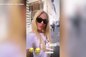 Blasi-Totti, Ilary scherza su Instagram postando un video davanti al negozio di Rolex (ANSA)