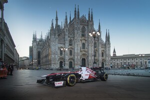 Alfa Romeo: la Formula 1 in città per i 112 anni del brand (ANSA)