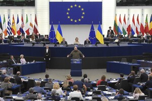 Il discorso del presidente della Rada dell'Ucraina Ruslan Stefanchiuk alla Plenaria del Parlamento europeo (ANSA)