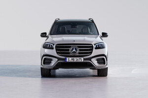 Mercedes aggiorna la gamma GLS (ANSA)