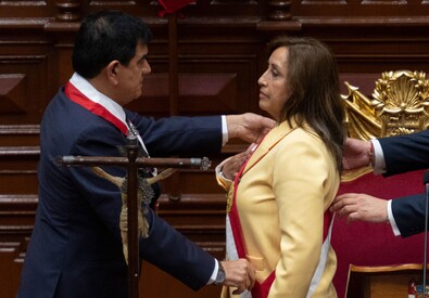 Dina Boluarte, prima presidente donna del Perù (ANSA)