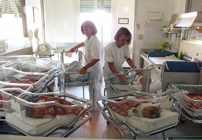 Una foto di archivio di una nursery di un ospedale pediatrico (ANSA)