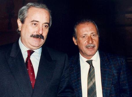 Giovanni Falcone e Paolo Borsellino in una foto d'archivio © ANSA 