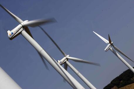 Energia: Cdm, via libera a 8 impianti per rinnovabili © ANSA