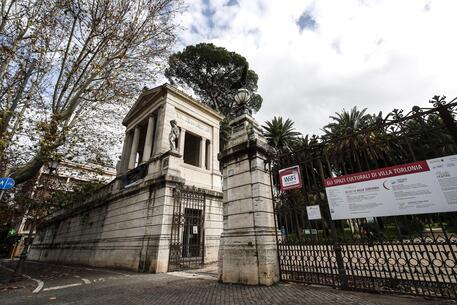 L'entrata di Villa Torlonia a Roma © ANSA 