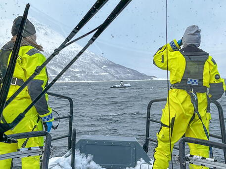 La valanga sull'isola di Reinoya, nel nord della Norvegia (Foto da Norwegian Society for Sea Rescue) © EPA