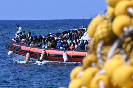 Migrants: Italy cannot be left alone - UNHCR (foto: ANSA)