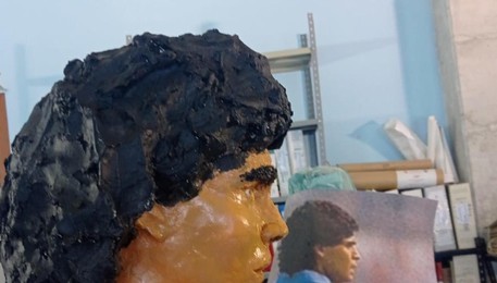 Statua dedicata a Maradona (ANSA)