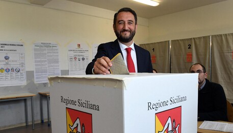 M5s: passo indietro Cancelleri per le primarie in Sicilia (ANSA)