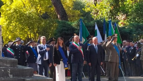 Il sindaco di Terni alla cerimonia per il 2 giugno (ANSA)