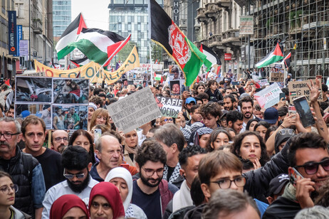 A Milano la manifestazione pro Palestina del 21 ottobre