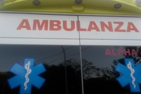 Ambulanza scritta