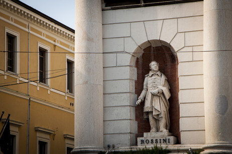 Statue of Gioacchino Rossini