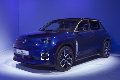 Renault 5 E-Tech Electric: uno stile che lascia il segno
