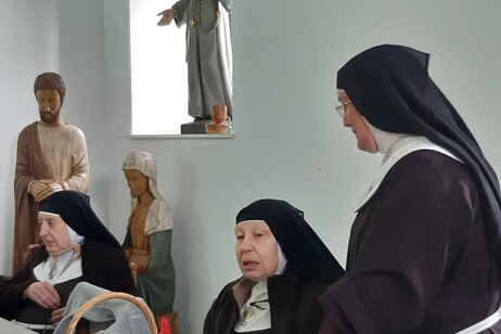 Algunas de las monjas que se rebelaron contra la Iglesia.