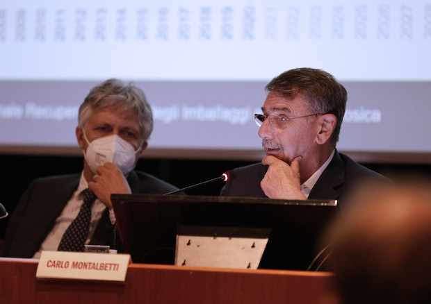 Carlo Montalbetti, direttore Comieco, e Alberto Marchi, presidente Comieco © ANSA