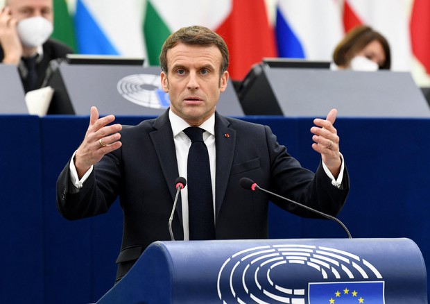 Macron, servono investimenti, non tornino regole pre-crisi (foto: AFP)