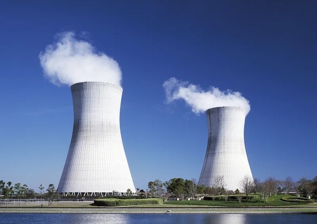 Una centrale per la produzione di energia nucleare (fonte: Rawpixel) (ANSA)