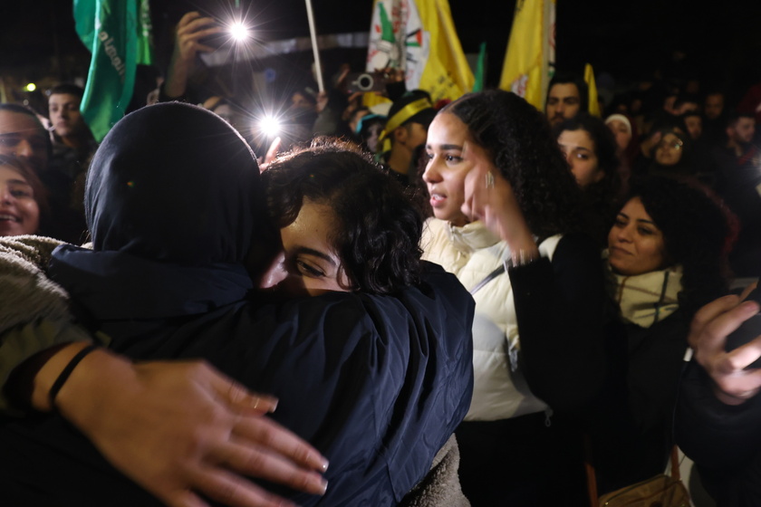 Guerra in Medioriente - Donne e uomini palestinesi prigionieri rilasciati da Israele - RIPRODUZIONE RISERVATA