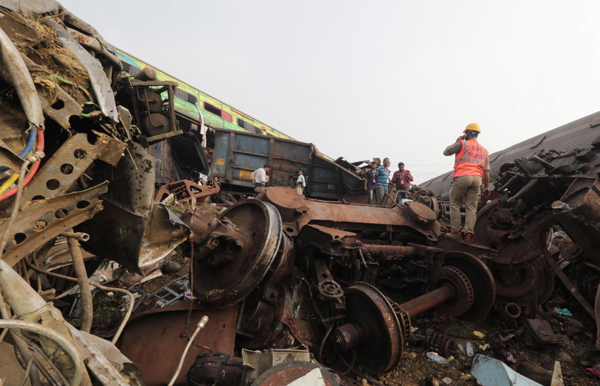 Train accident in Balasore India killling over 200 people - RIPRODUZIONE RISERVATA