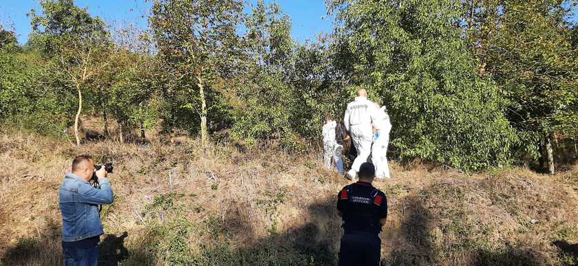 Uccisa a Castelfiorentino: artificieri sul luogo del suicidio - RIPRODUZIONE RISERVATA