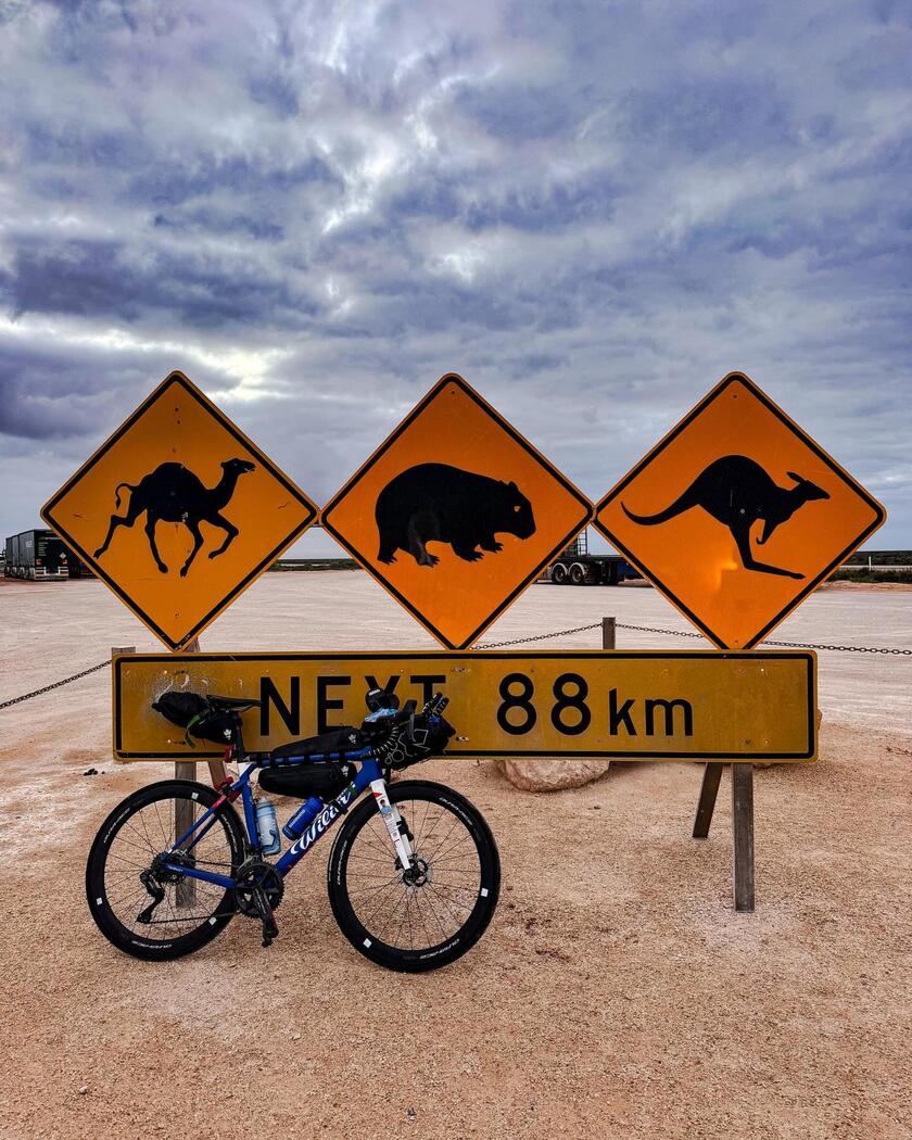 Ciclismo: Di Felice vince traversata dell 'Australia di 5500 km - RIPRODUZIONE RISERVATA