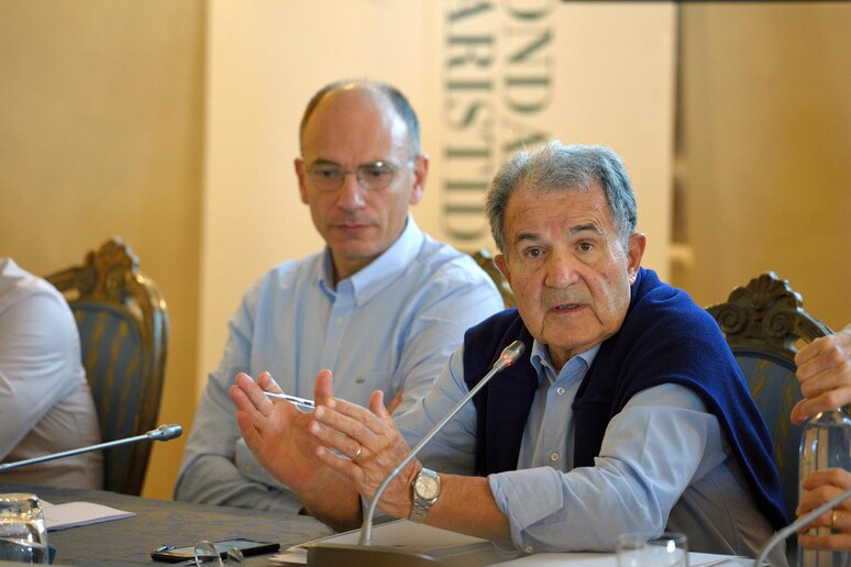 Enrico Letta e Romano Prodi - RIPRODUZIONE RISERVATA