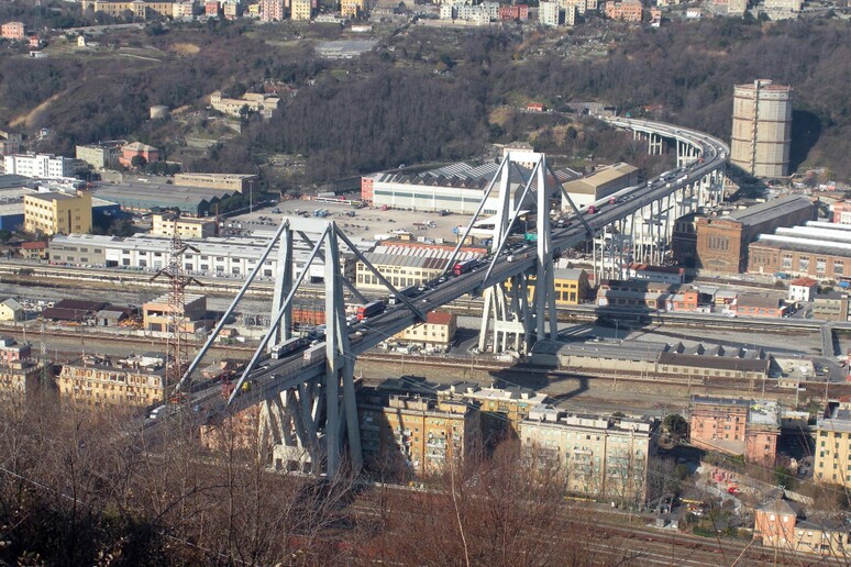 Il viadotto Morandi a Genova - RIPRODUZIONE RISERVATA
