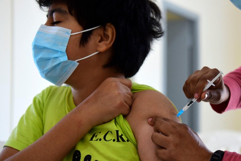 Covid: Oms, vaccini bimbi non necessari questa fase pandemia © ANSA/AFP